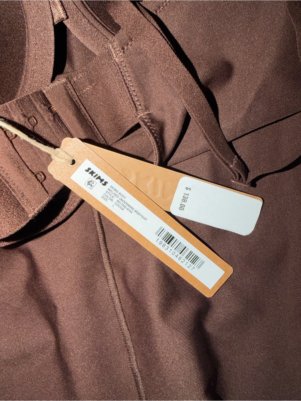 NWT- skims body - L underwire thong body suit - cocoa - Picture 5 of 7